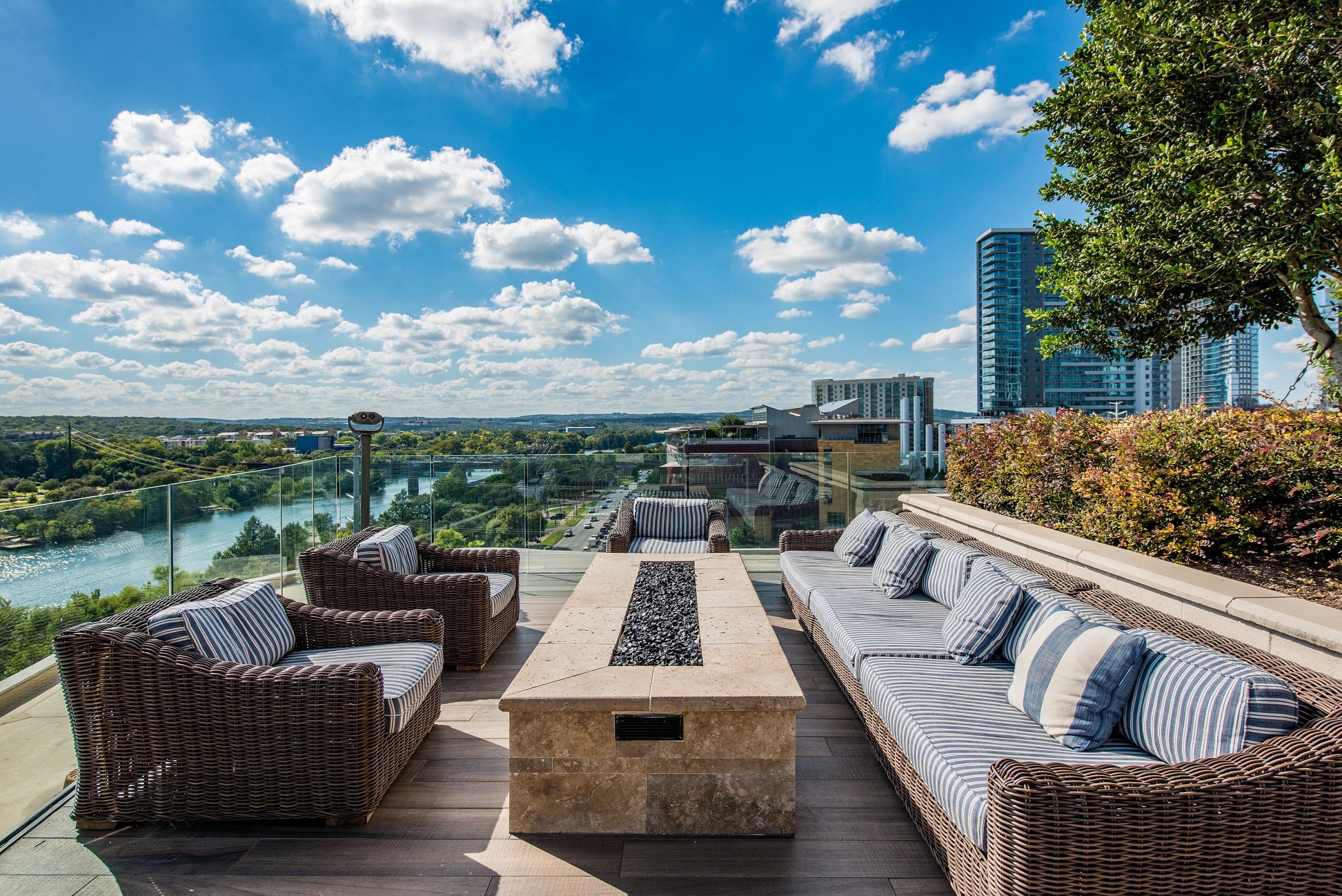 Luxury Downtown Austin Apartments Northshore Austin Austin, TX